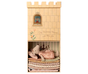 Princess and The Pea Mouse Castle Set-Big Sister Mouse