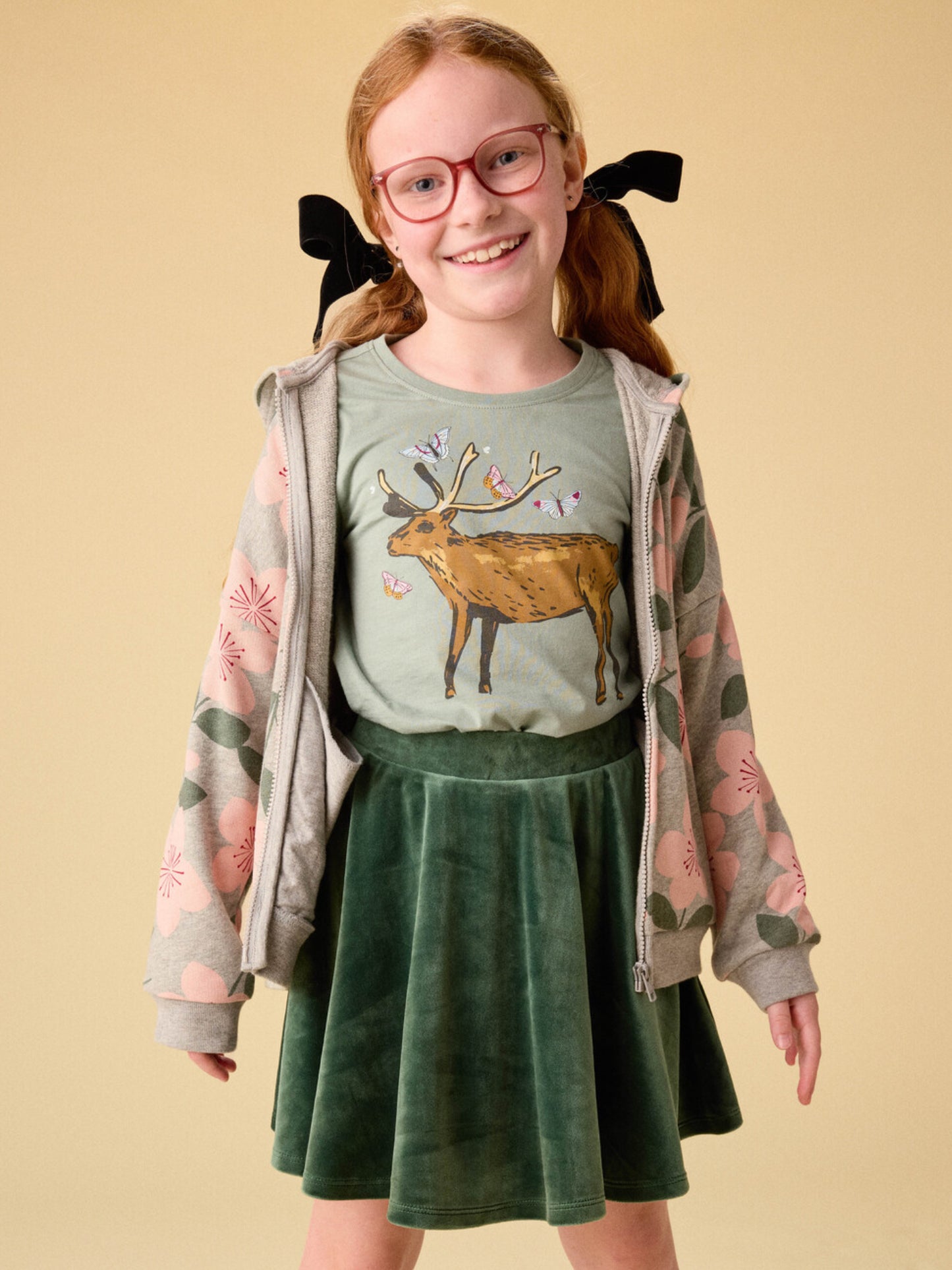 Deer&Butterflies - Graphic Tee