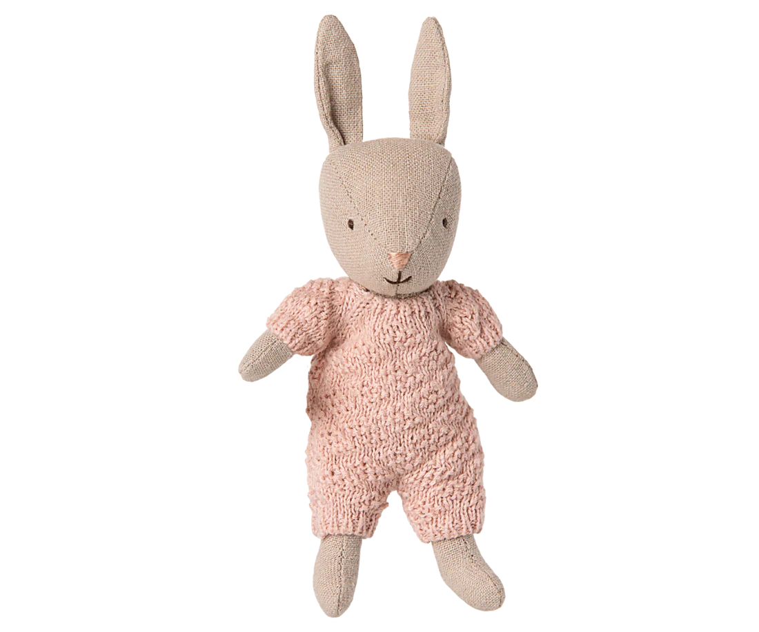 Micro Rabbit - Knitted Suit