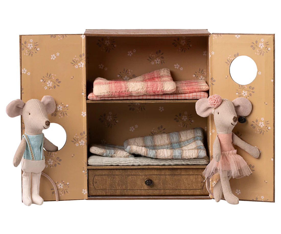 Ballet Mice in Dance Studio - Little Brother + Sister