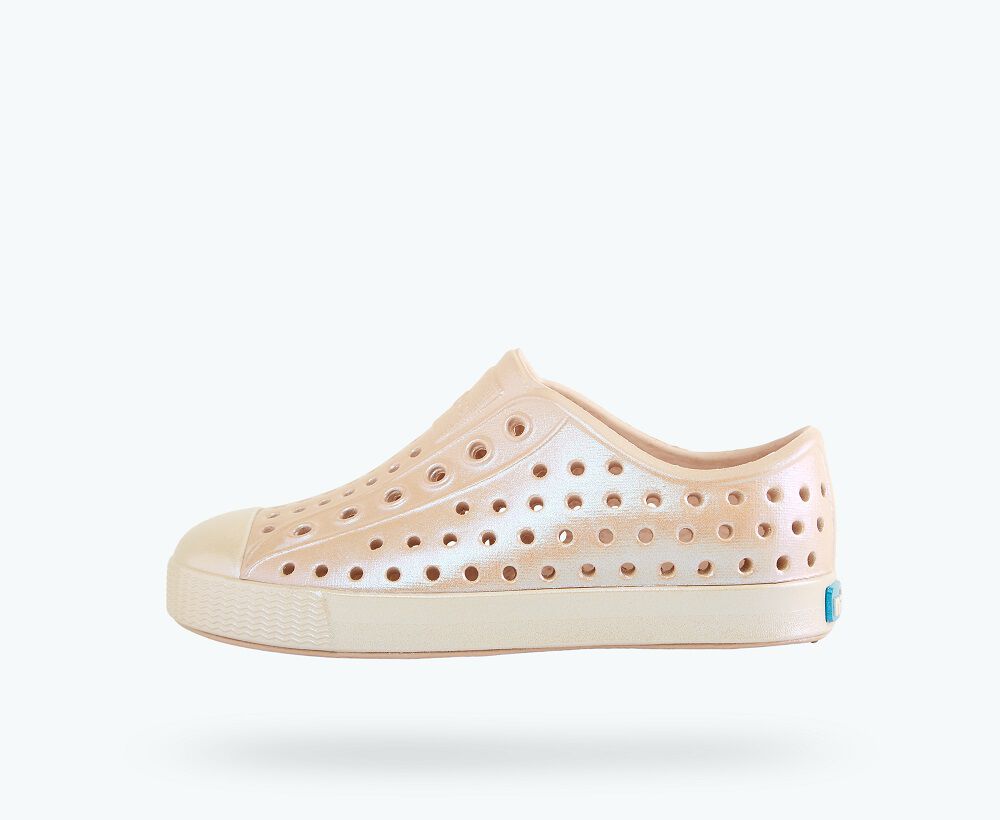 Jefferson Iridescent Shoe - Rock Salt Pink