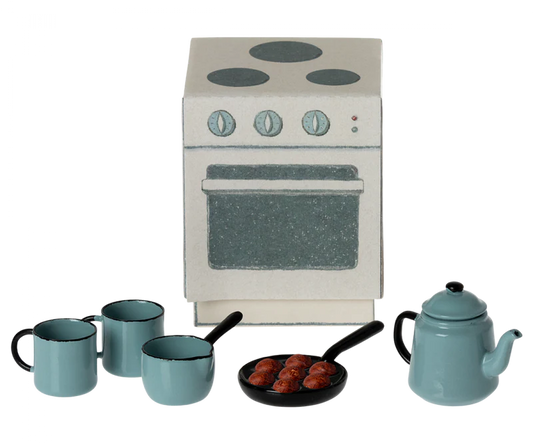 Madam Blue's Favorites - Cooking Set