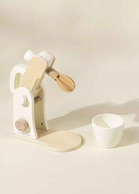 Wooden Blender + Accessories