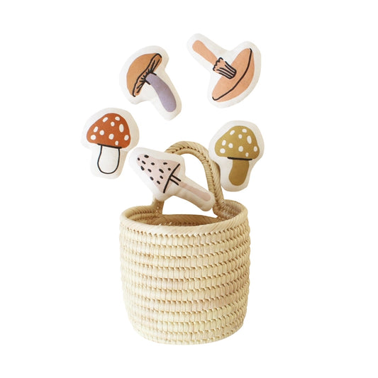 Mini Mushroom Reed Basket + Items