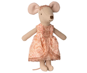 Princess and The Pea Mouse Castle Set-Big Sister Mouse