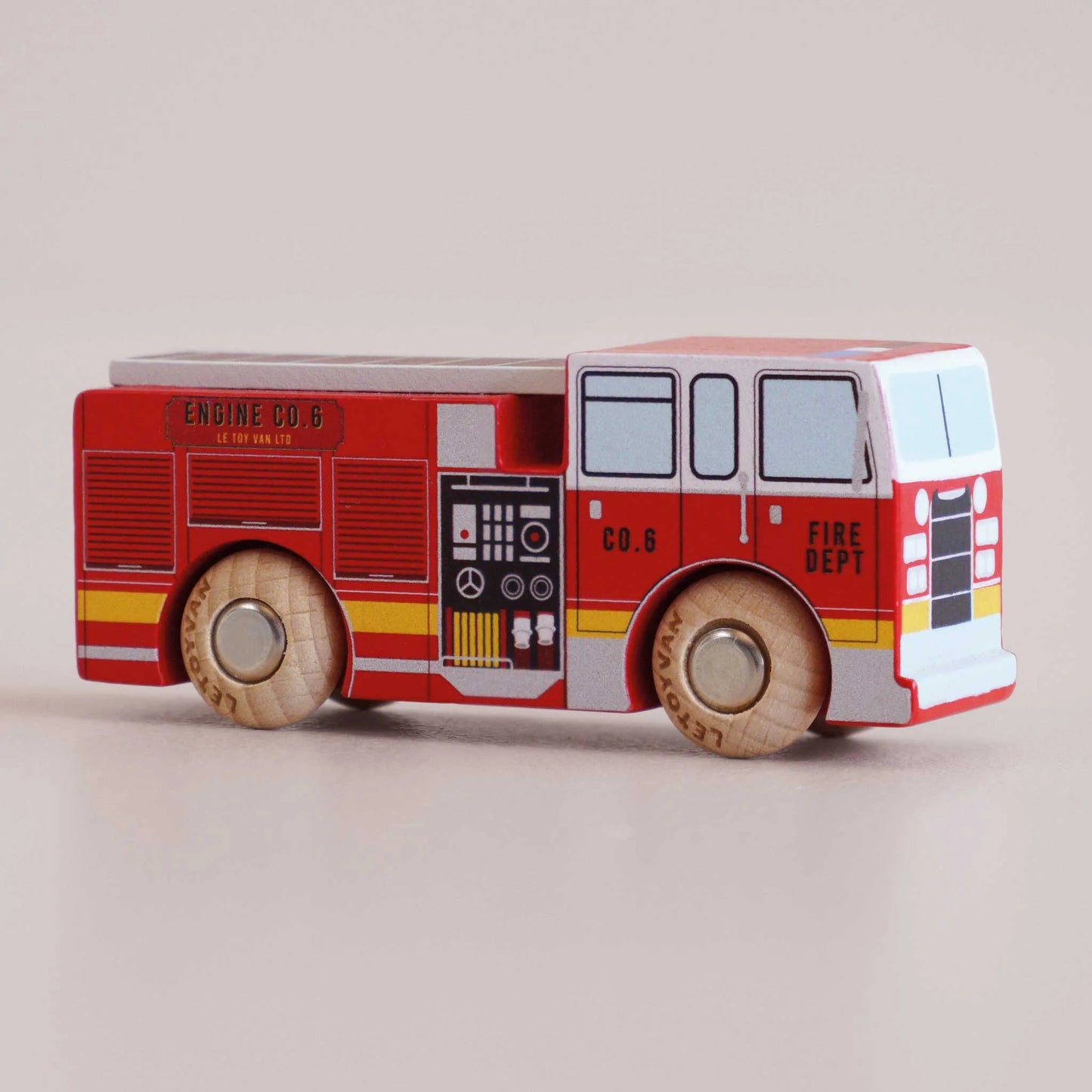 QUINN WOOD FIRE TRUCK
