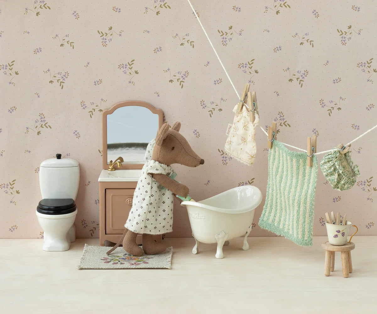 Sink Dresser with Mirror