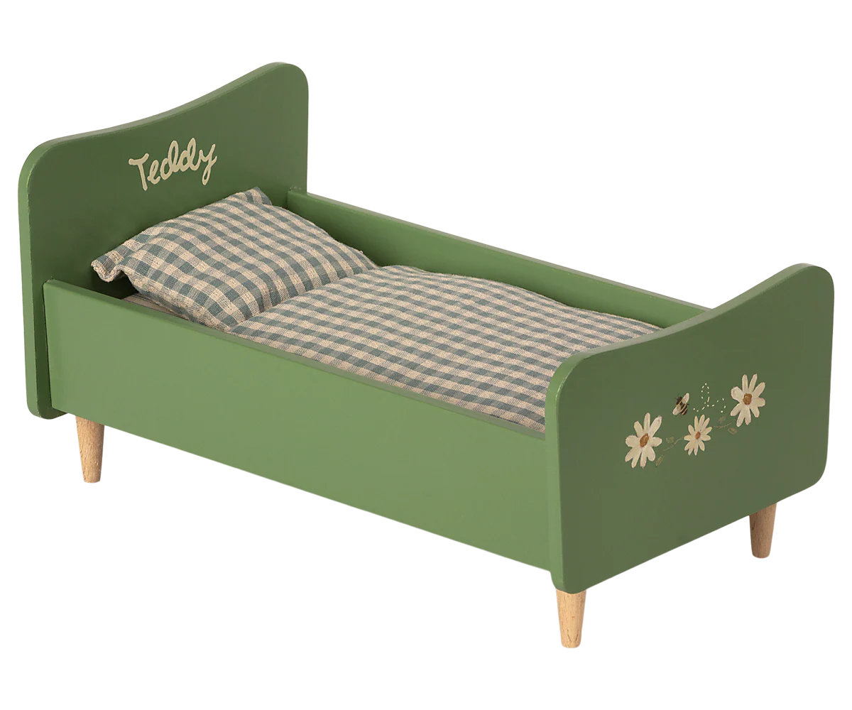 Bed for Teddy Mum & Dad