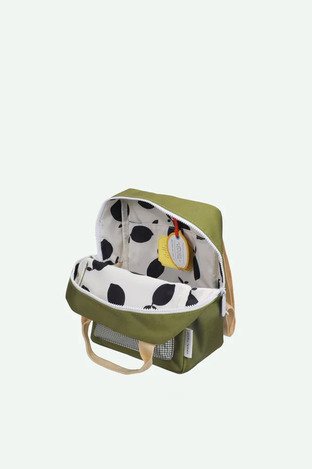 backpack small | envelope | tickling grass